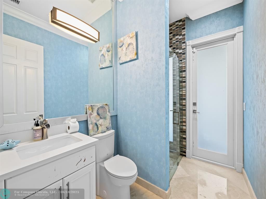 10741 Pine Lodge Trail Davie, FL 33328 - Photo 20 of 48 a bathroom with a sink a toilet and shower