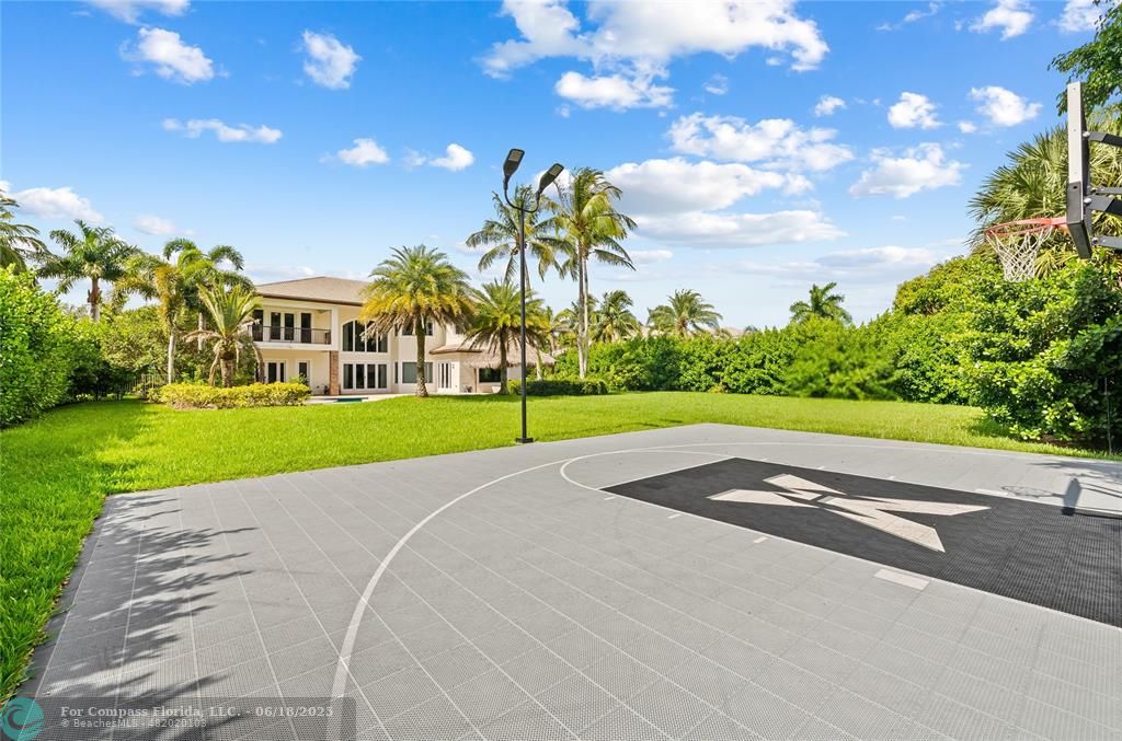 10741 Pine Lodge Trail Davie, FL 33328 - Photo 8 of 48 a view of a volley ball court