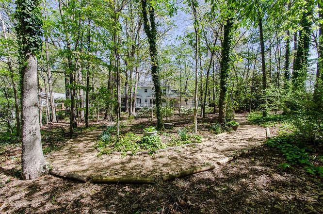 1204 Deboy Street Raleigh, NC 27606 - Photo 24 of 25 Photo 24