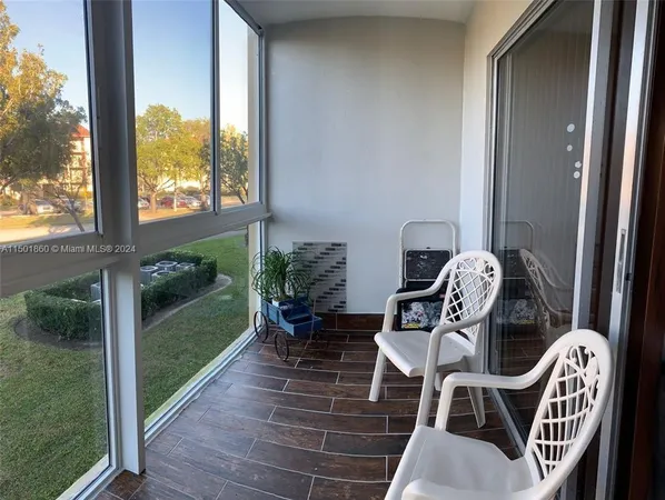 $2,000 | 12701 Southwest 14th Street, Unit 209J, Pembroke Pines, FL 33027