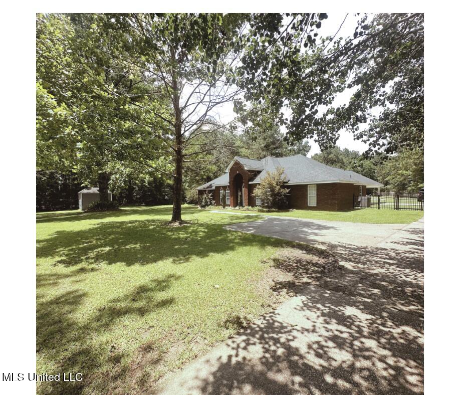 17931 Rayford Shumock Road Moss Point, MS 39562 - Photo 3 of 23 Mockup Editing Photo Facebook Post