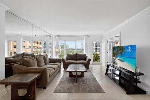 $535,000 | 405 North Ocean Boulevard, Unit 507, Pompano Beach, FL 33062