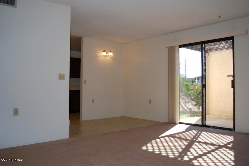 3561 East Flower Street Tucson, AZ 85716 - Photo 7 of 22