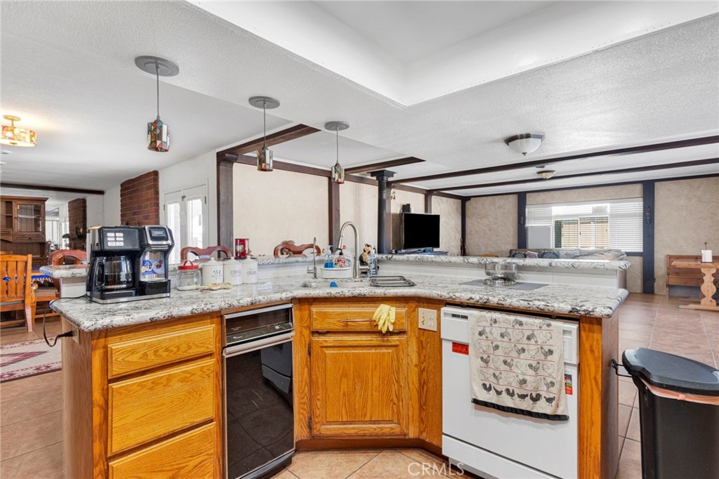 20276 Itasca Road Apple Valley, CA 92308 - Photo 21 of 62