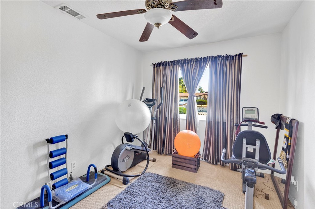 20276 Itasca Road Apple Valley, CA 92308 - Photo 32 of 62