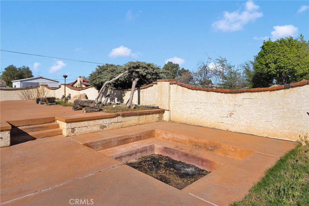 20276 Itasca Road Apple Valley, CA 92308 - Photo 43 of 62