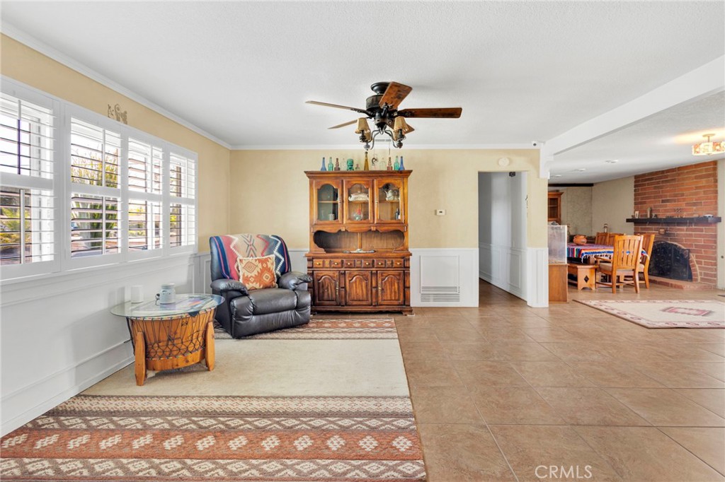 20276 Itasca Road Apple Valley, CA 92308 - Photo 10 of 62