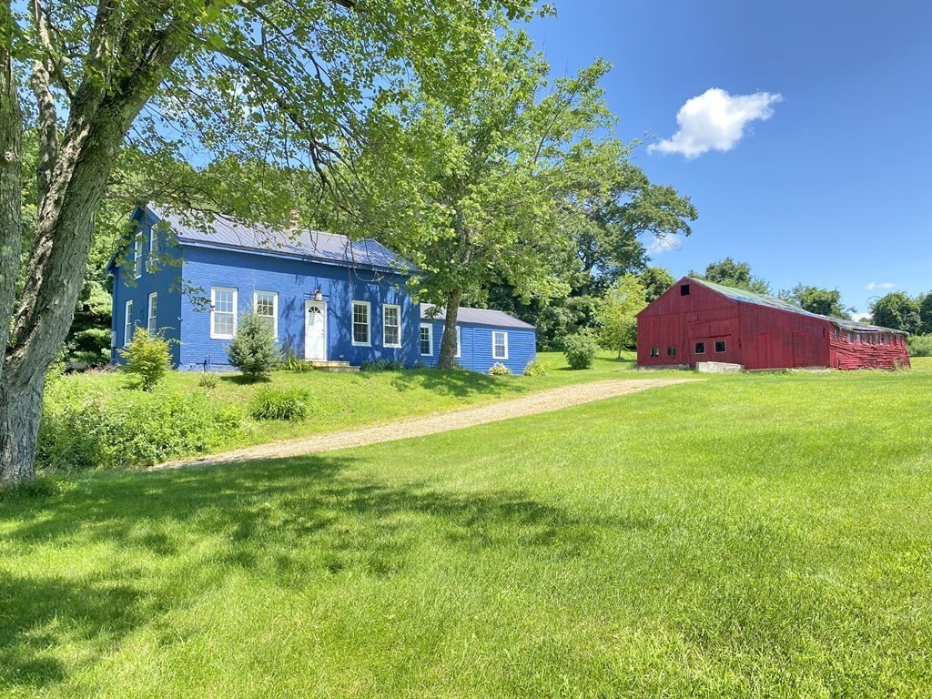 22 Brookfield Road North Brookfield, MA 01535 - Photo 1 of 39 Gallery Image 1