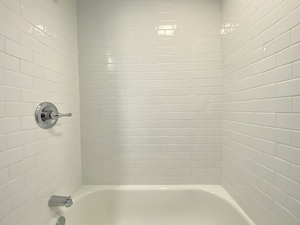 22 Brookfield Road North Brookfield, MA 01535 - Photo 21 of 39 Gallery Image 21