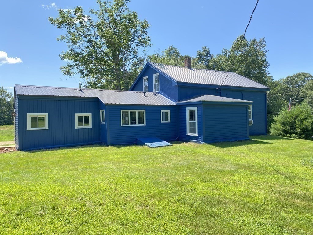 22 Brookfield Road North Brookfield, MA 01535 - Photo 34 of 39 Gallery Image 34