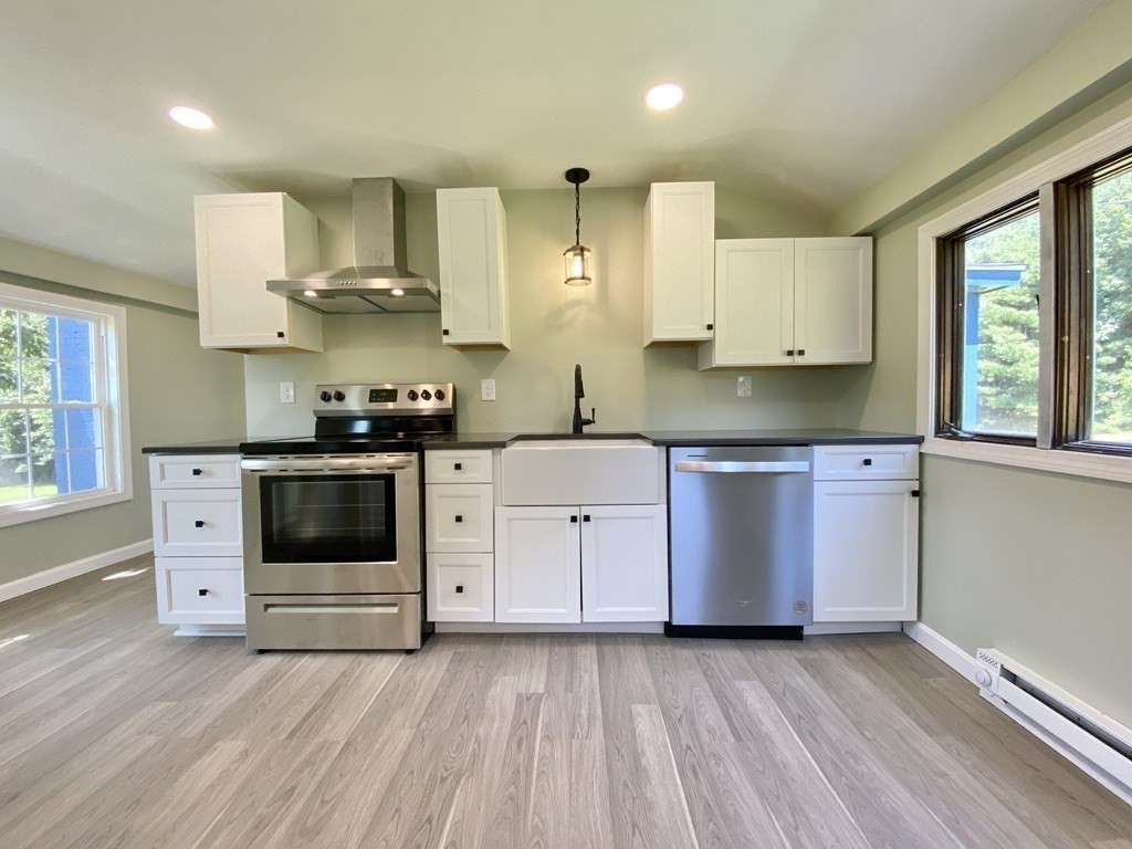 22 Brookfield Road North Brookfield, MA 01535 - Photo 10 of 39 Gallery Image 10