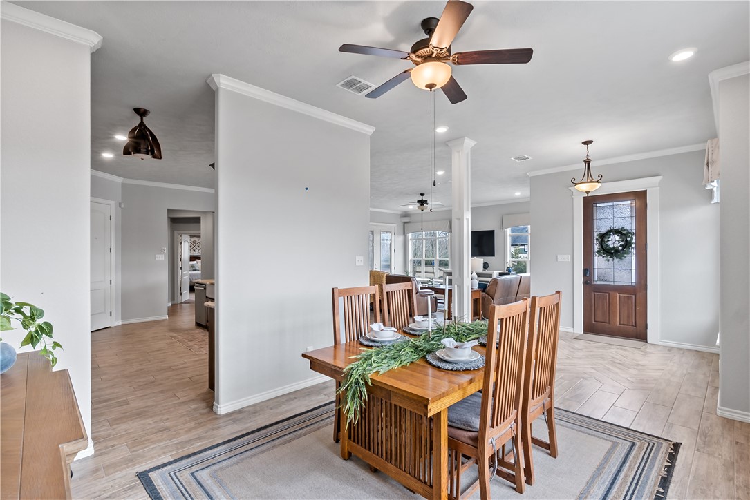 5067 Lantern Lane Bryan, TX 77808 - Photo 15 of 45