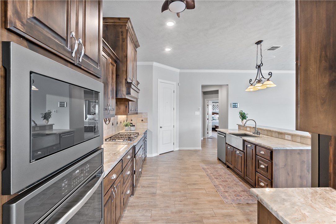 5067 Lantern Lane Bryan, TX 77808 - Photo 16 of 45