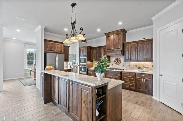 $599,900 | 5067 Lantern Lane, Bryan, TX 77808