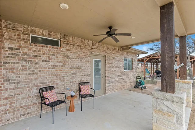 $599,900 | 5067 Lantern Lane, Bryan, TX 77808