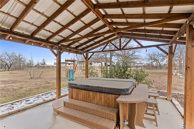 $599,900 | 5067 Lantern Lane, Bryan, TX 77808