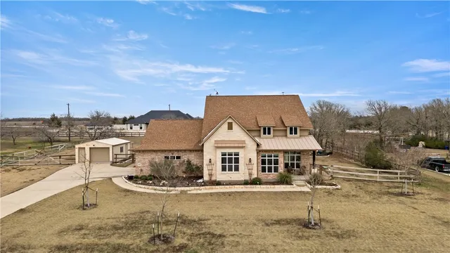 $599,900 | 5067 Lantern Lane, Bryan, TX 77808