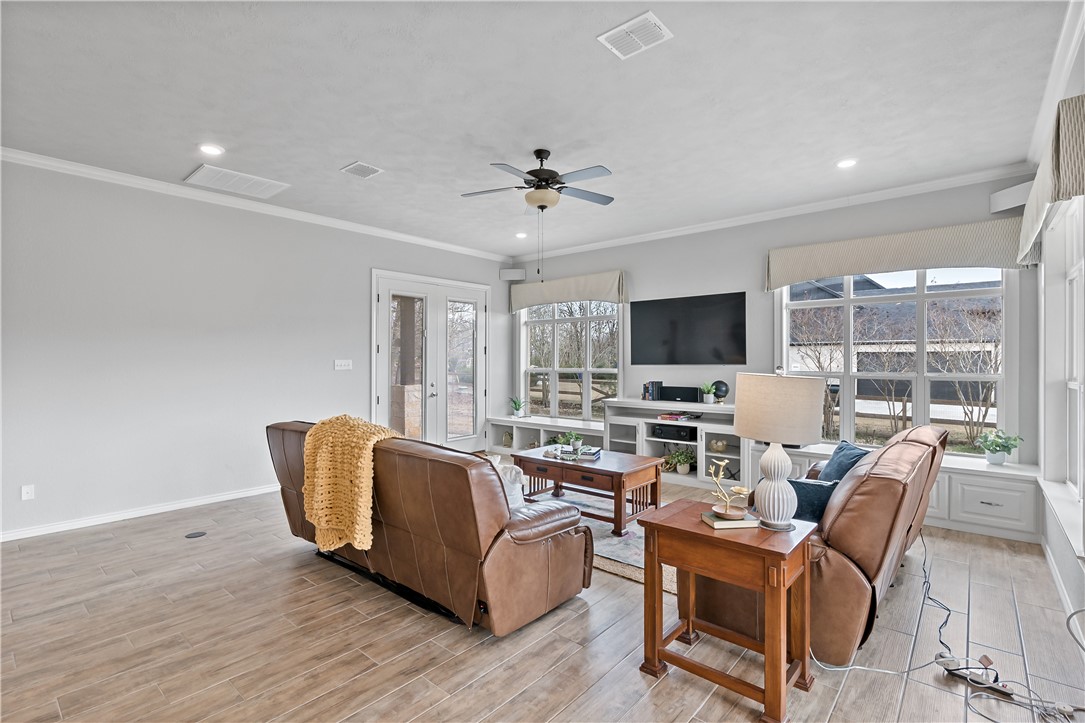 5067 Lantern Lane Bryan, TX 77808 - Photo 6 of 45