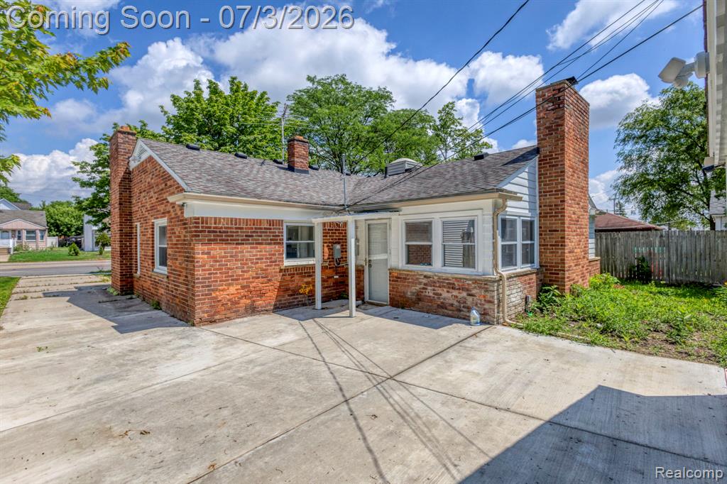 4335 West 14 Mile Road Royal Oak, MI 48073 - Photo 10 of 44