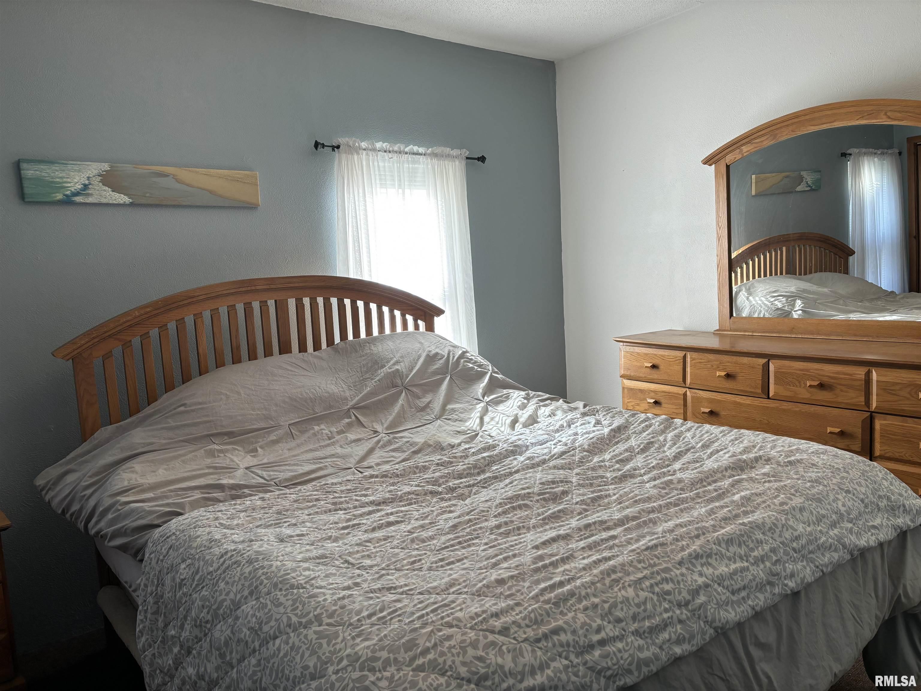 1026 Mechanic Street Pekin, IL 61554 - Photo 17 of 33