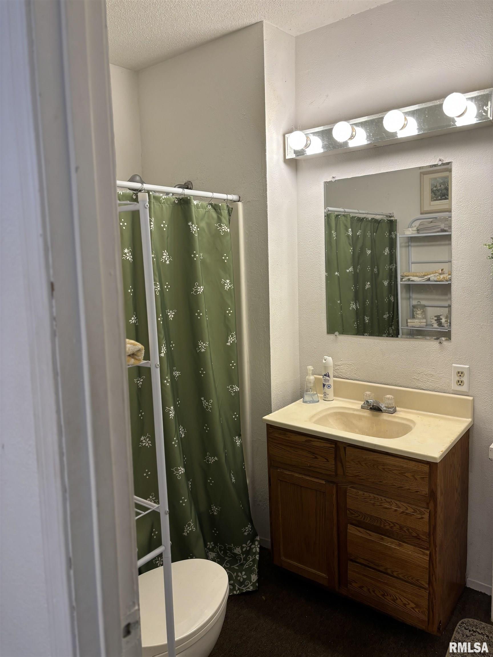 1026 Mechanic Street Pekin, IL 61554 - Photo 25 of 33