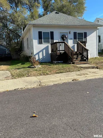 $64,900 | 1026 Mechanic Street, Pekin, IL 61554