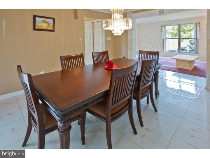 10 Austin Road Marlton, NJ 08053 - Photo 9 of 25 Dining Room