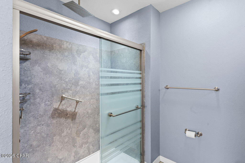 561 Lakepointe Drive Chipley, FL 32428 - Photo 25 of 41