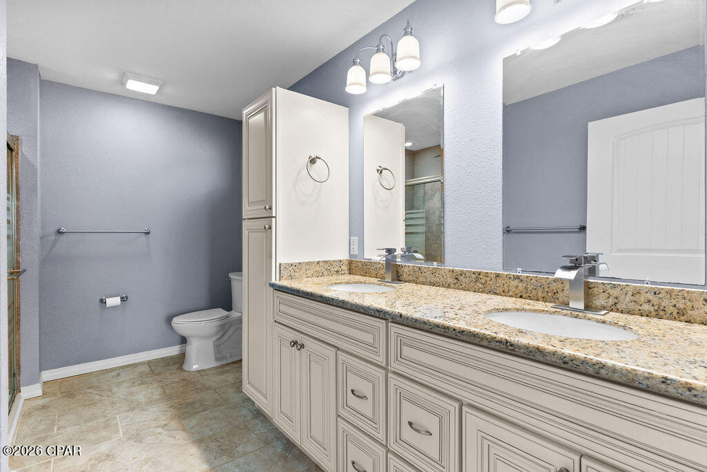 561 Lakepointe Drive Chipley, FL 32428 - Photo 27 of 41