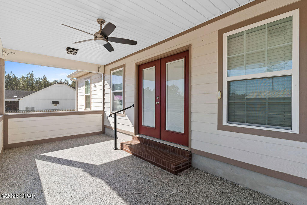 561 Lakepointe Drive Chipley, FL 32428 - Photo 37 of 41