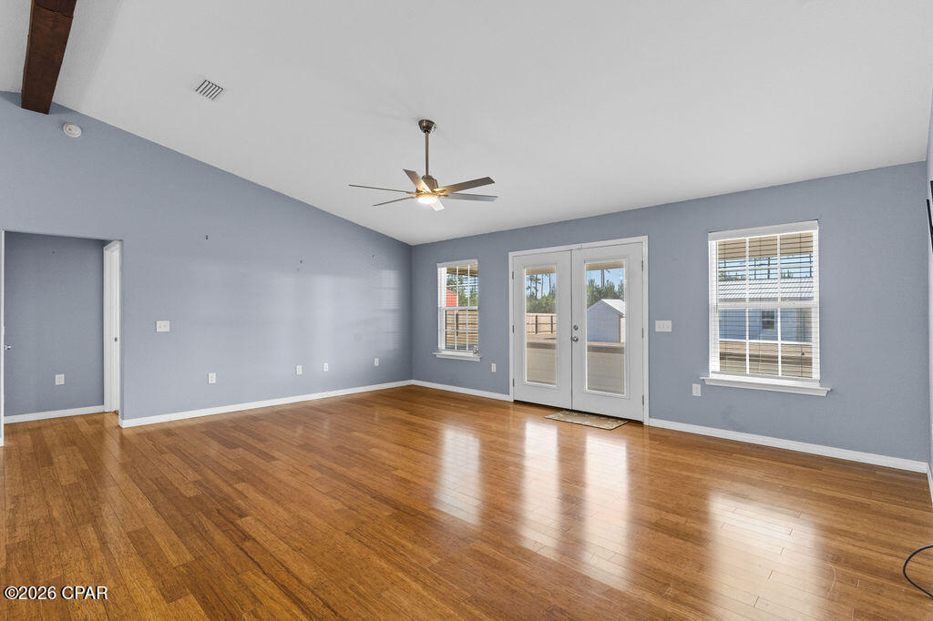 561 Lakepointe Drive Chipley, FL 32428 - Photo 6 of 41