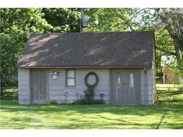 4395 Clifford Road Brownsburg, IN 46112 - Photo 8 of 24 Gallery Image 8