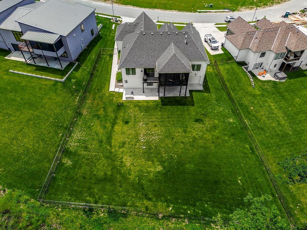 2270 Northwest Scenic View Drive Riverside, MO 64150 - Photo 44 of 46