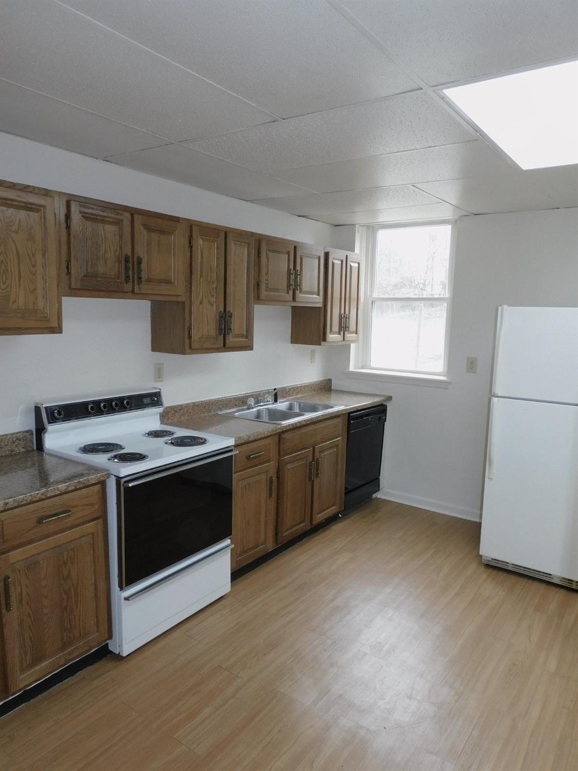 1234 Quebec Road Cincinnati, OH 45205 - Photo 10 of 36