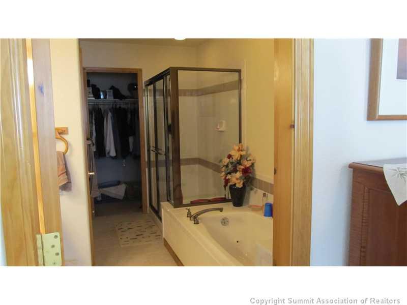 75 Lookout Ridge Drive, Unit 75 Dillon, CO 80435 - Photo 10 of 25 Gallery Image 10