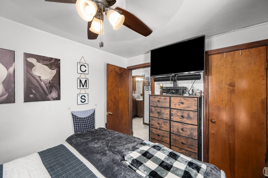 129 3rd Street Carbon Cliff, IL 61239 - Photo 12 of 25