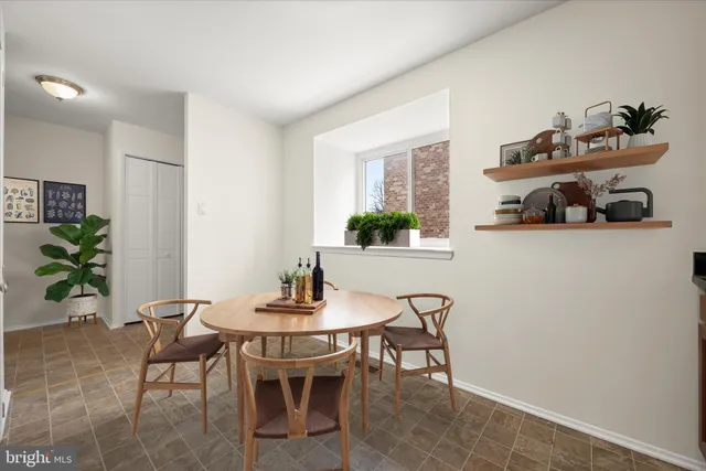 $400,000 | 7020 Knighthood Lane, Columbia, MD 21045