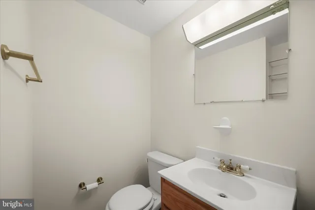 $400,000 | 7020 Knighthood Lane, Columbia, MD 21045