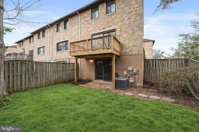 $400,000 | 7020 Knighthood Lane, Columbia, MD 21045