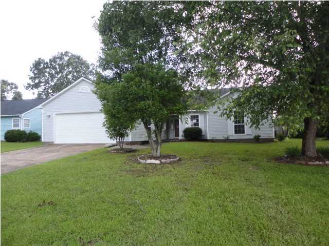 414 Indigo Road Goose Creek, SC 29445 - Photo 1 of 11 Primary Photo