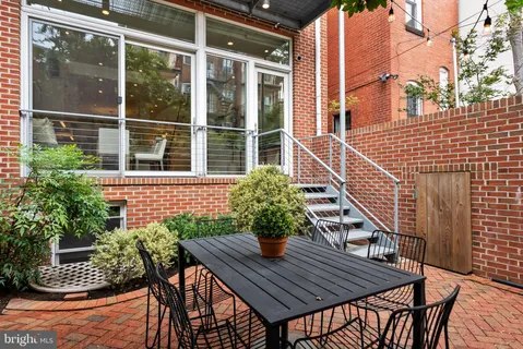 $3,000,000 | 1762 Church Street Northwest, Washington, DC 20036