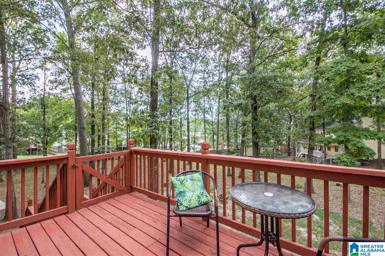656 11th Street Northwest Alabaster, AL 35007 - Photo 8 of 36