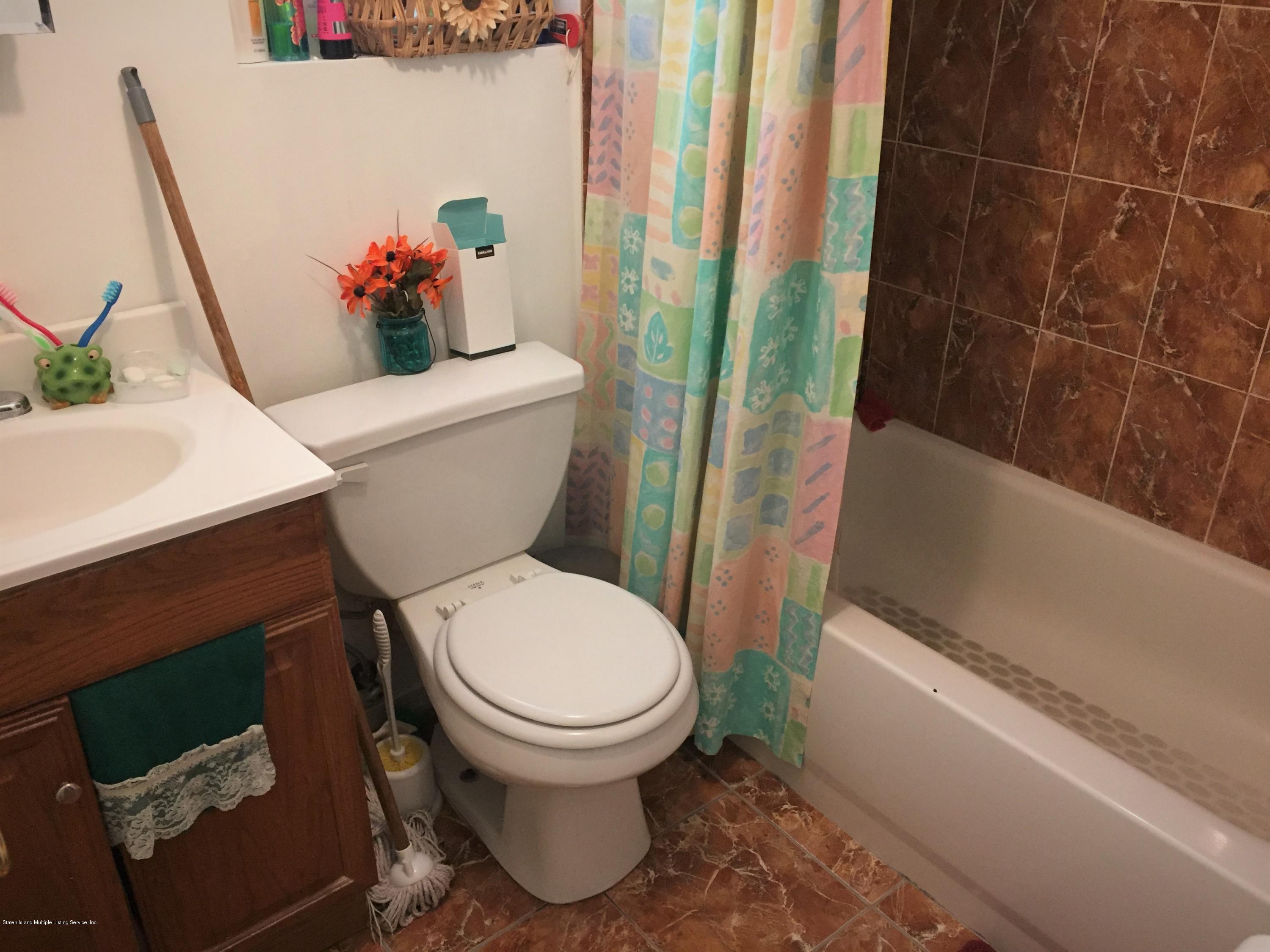 268 Harbor Road Staten Island, NY 10303 - Photo 20 of 48 IMG_4721