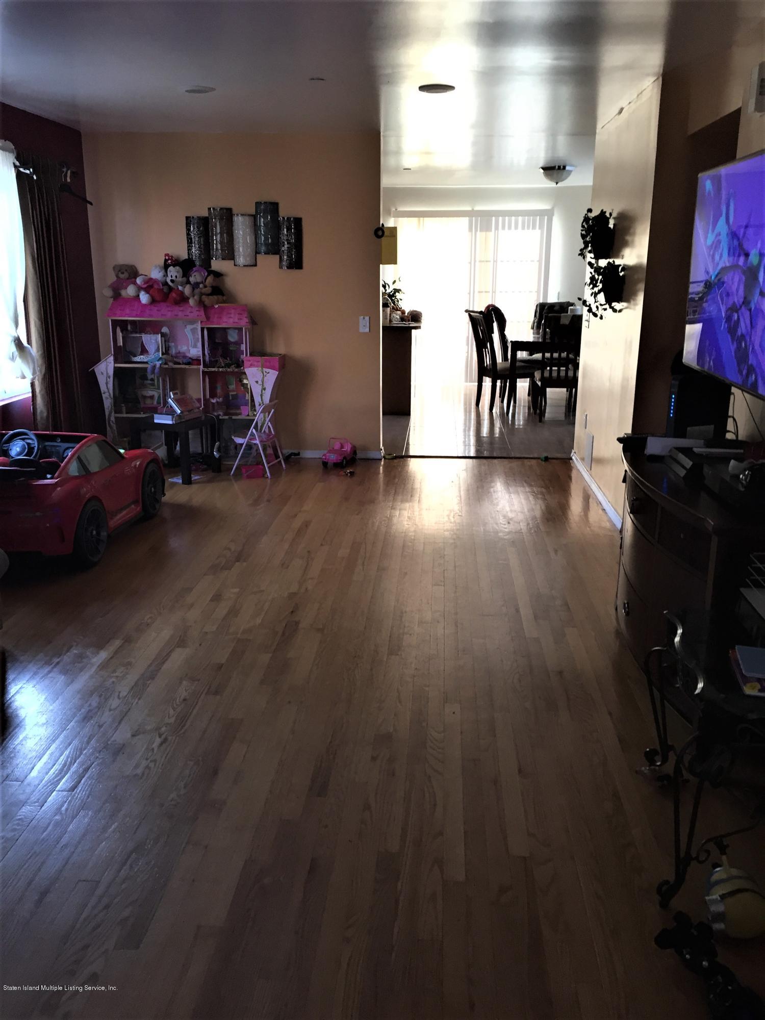 268 Harbor Road Staten Island, NY 10303 - Photo 4 of 48 IMG_4744