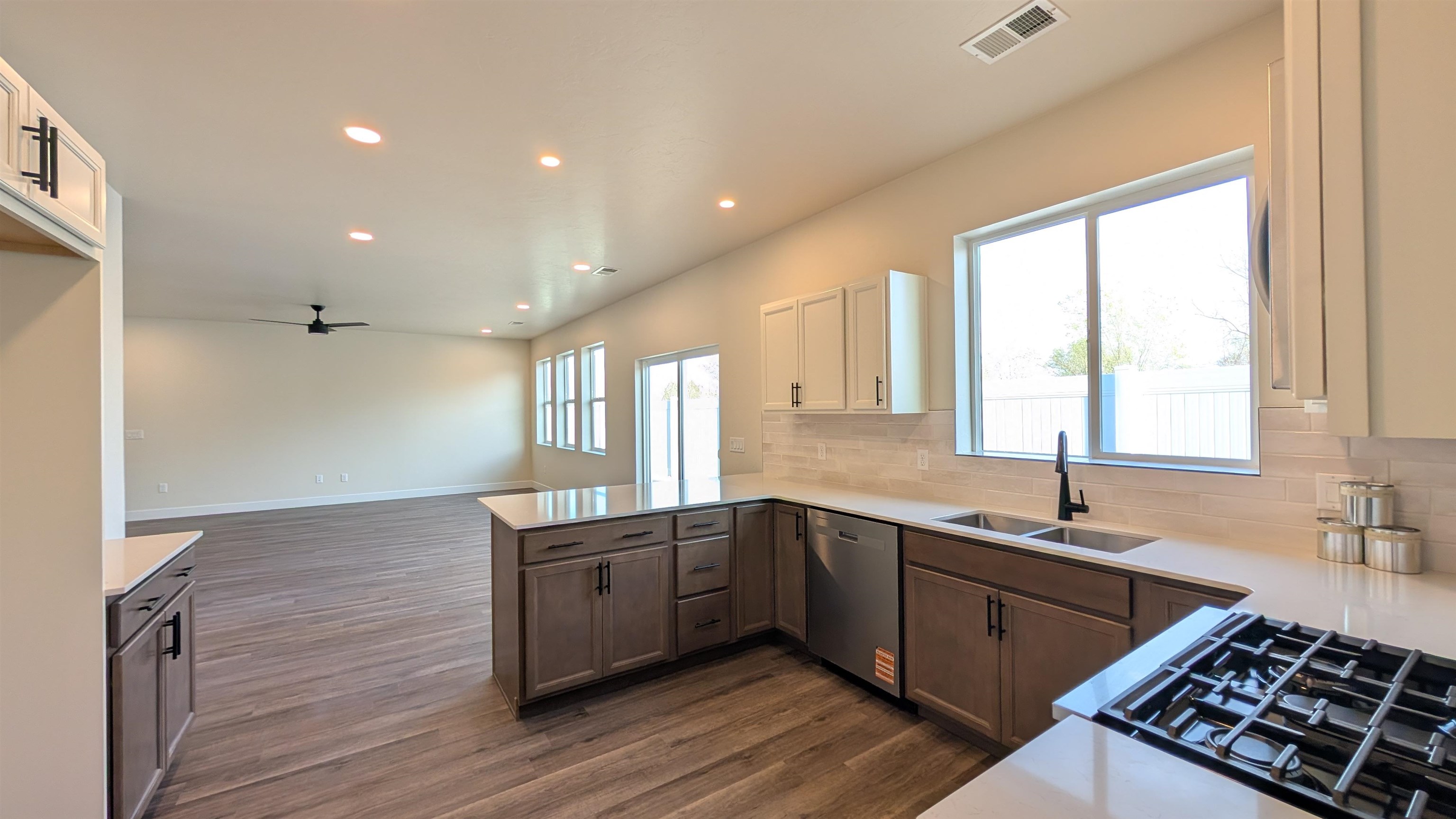 2452 Revere Road Grand Junction, CO 81505 - Photo 5 of 21 Gallery Image 5