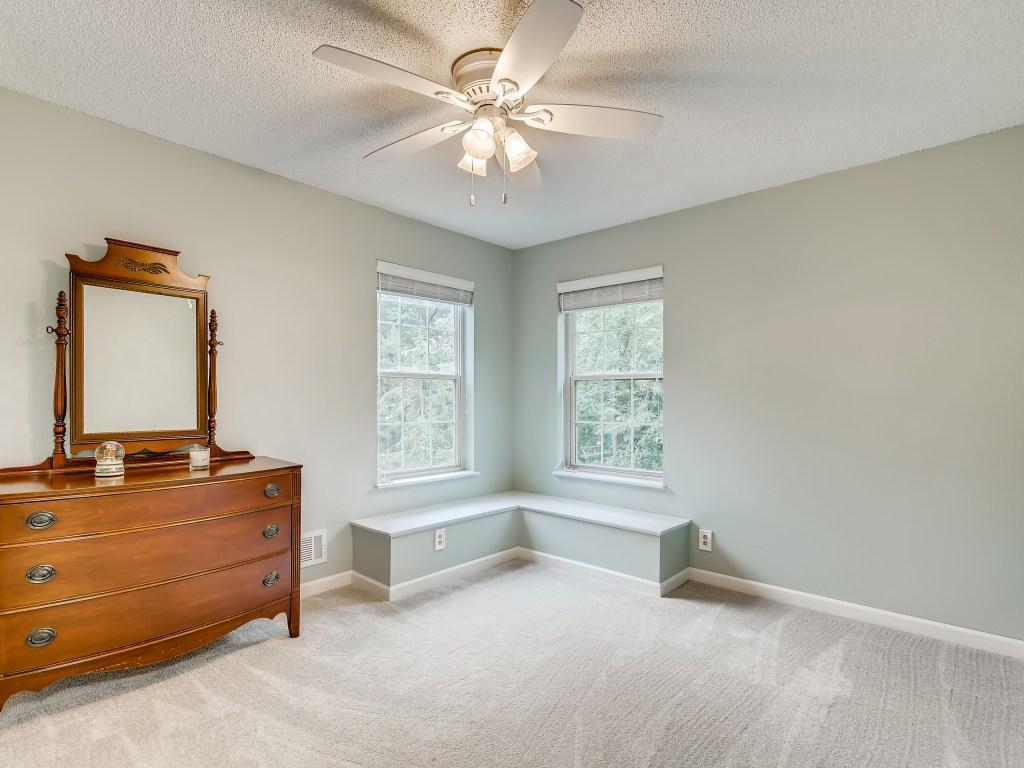 760 Summit Lane Hudson, WI 54016 - Photo 22 of 37 Gallery Image 22