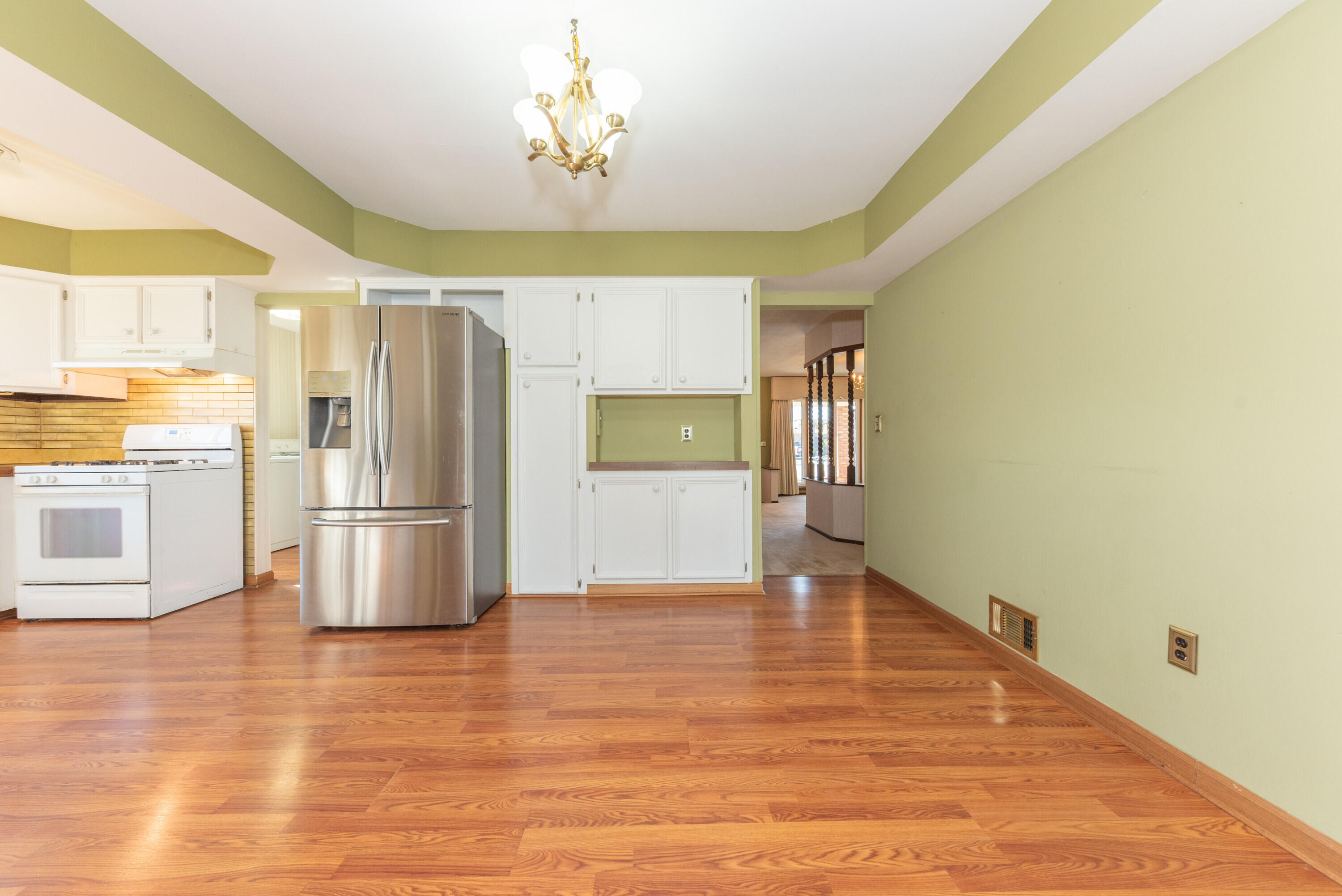 5806 Wedgewood Road Canton, MI 48187 - Photo 17 of 50 016_9