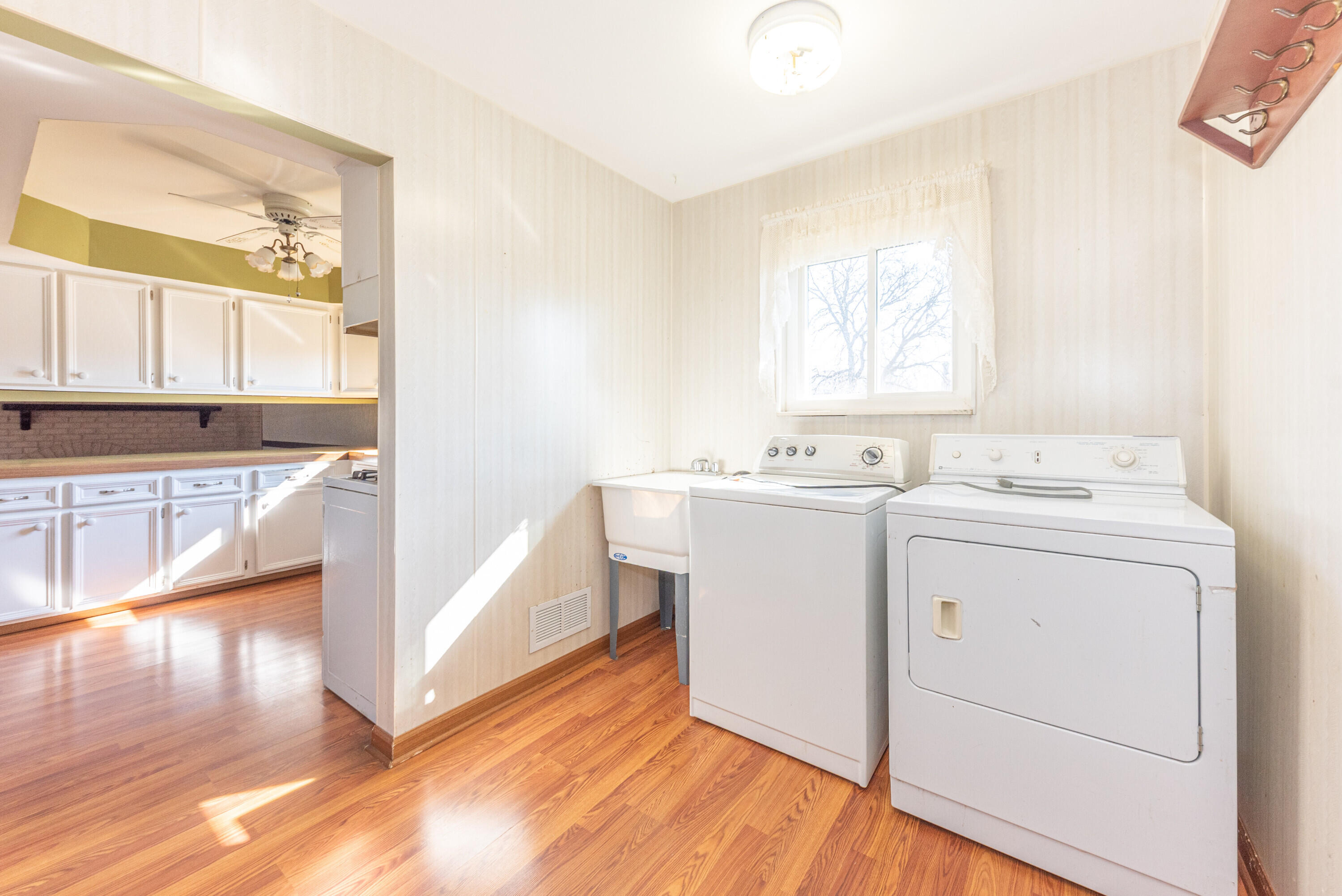 5806 Wedgewood Road Canton, MI 48187 - Photo 27 of 50 026_34