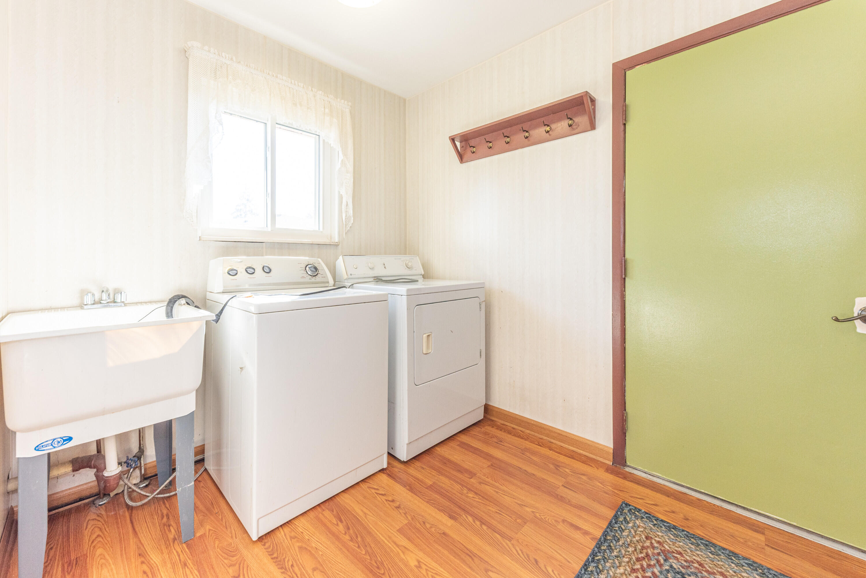 5806 Wedgewood Road Canton, MI 48187 - Photo 28 of 50 027_31