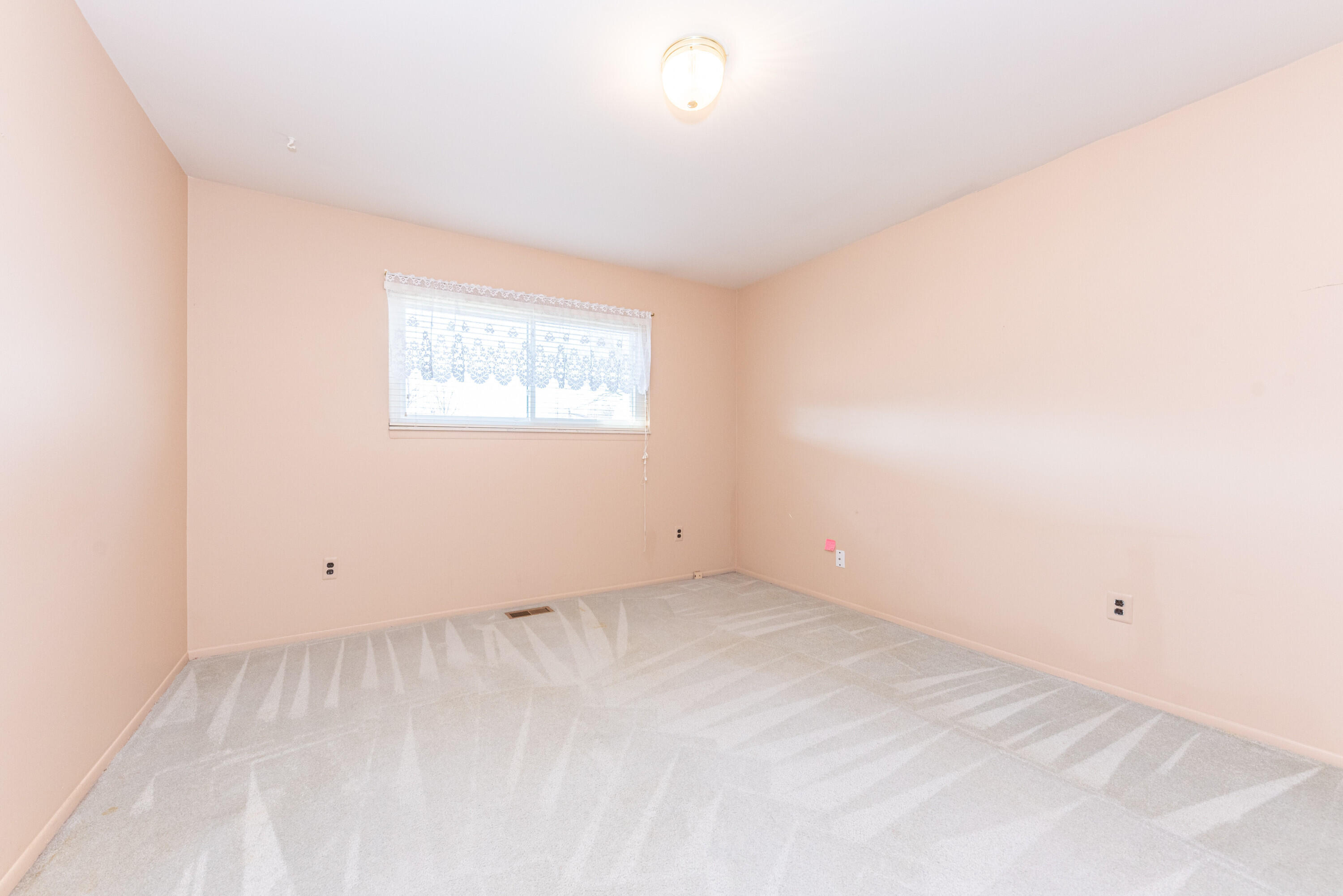 5806 Wedgewood Road Canton, MI 48187 - Photo 31 of 50 030_21
